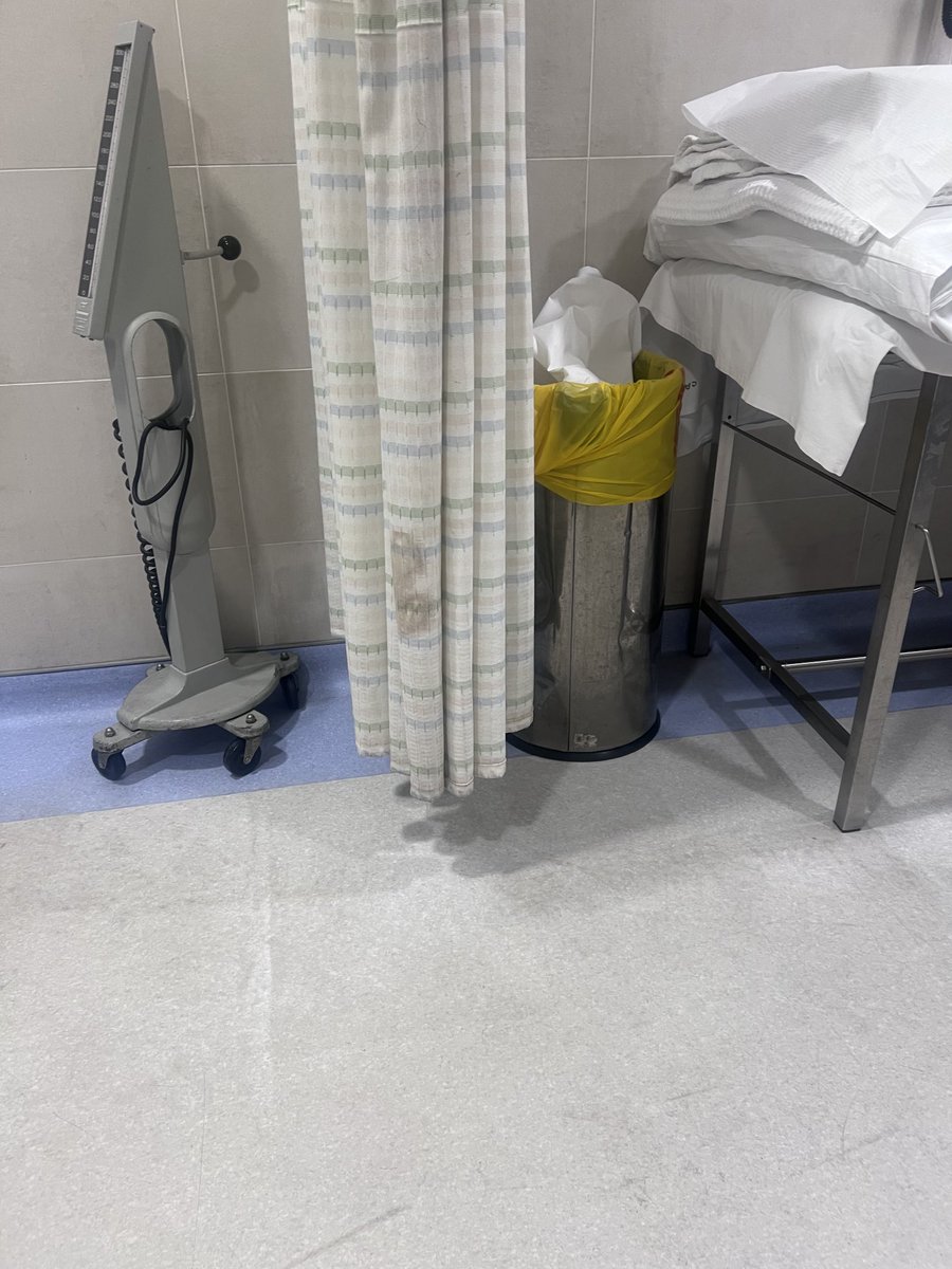 غرفة الطبيب طوارئ الأميري ⁦<a href="/KUWAIT_MOH/">وزارة الصحة</a>⁩