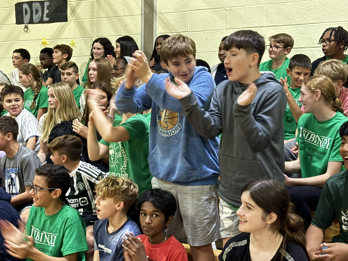 DDEGambino's tweet photo. The energy was electric this afternoon as we announced the leading house after our first Tri-House Tournament of the school year! https://t.co/p5UYnXChEE