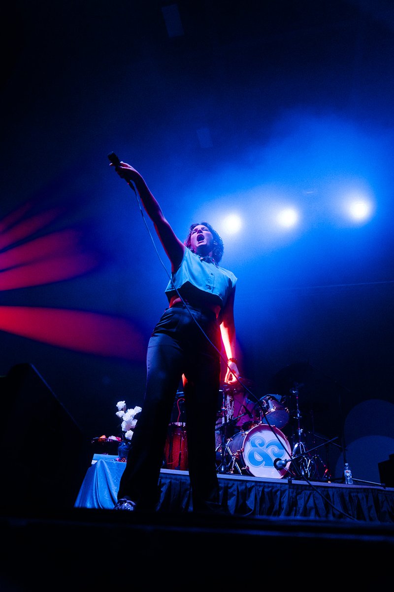 Sammy Rae & the Friends tweet media