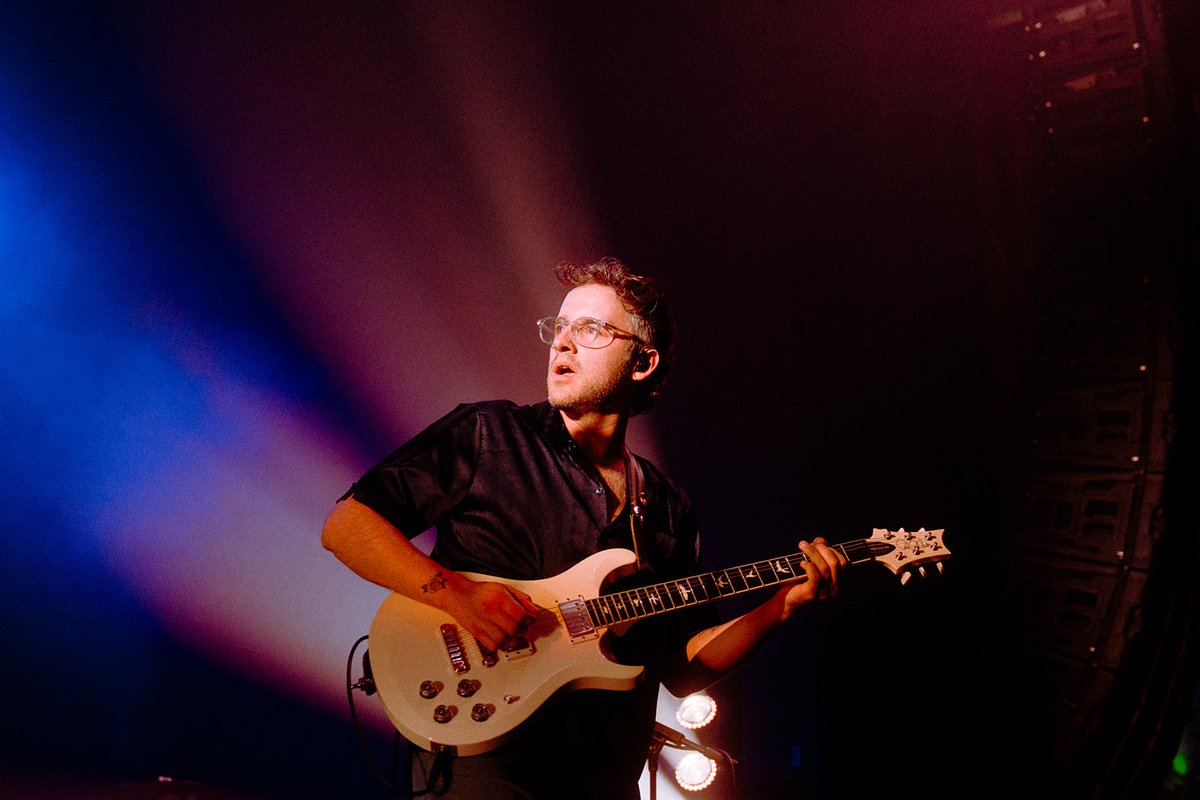 Sammy Rae & the Friends tweet media