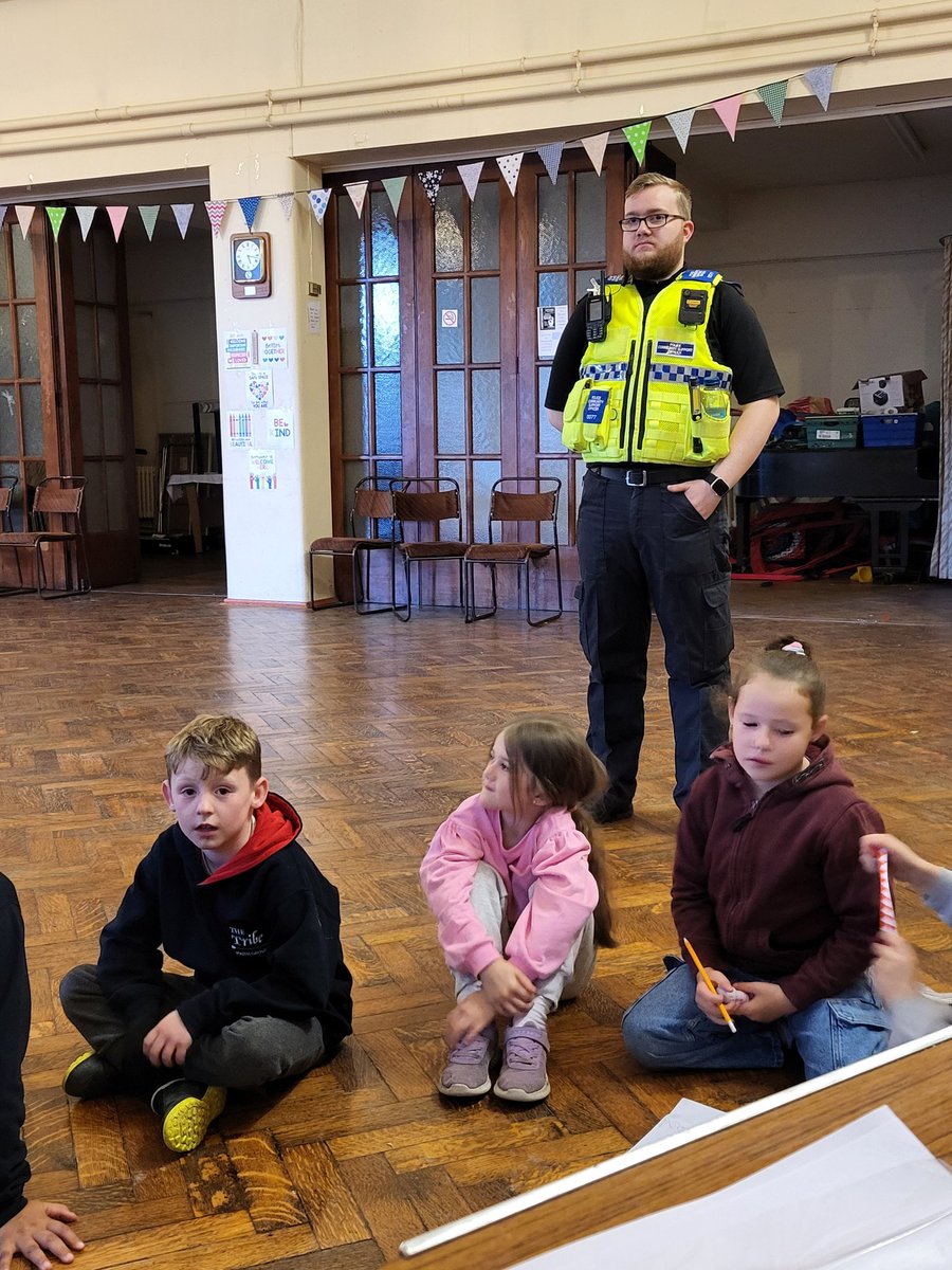Tonight's Tribe session had a different focus - road safety. While we were discussing the dangers and creating posters for our display, we had visitors join us. The local police came and ran the session, followed by a game of football with the youngsters.
