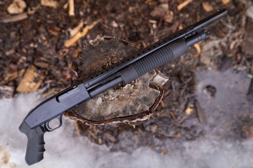 MossbergCorp's tweet image. How are you spending #pumpday? #mossberg #shotgun