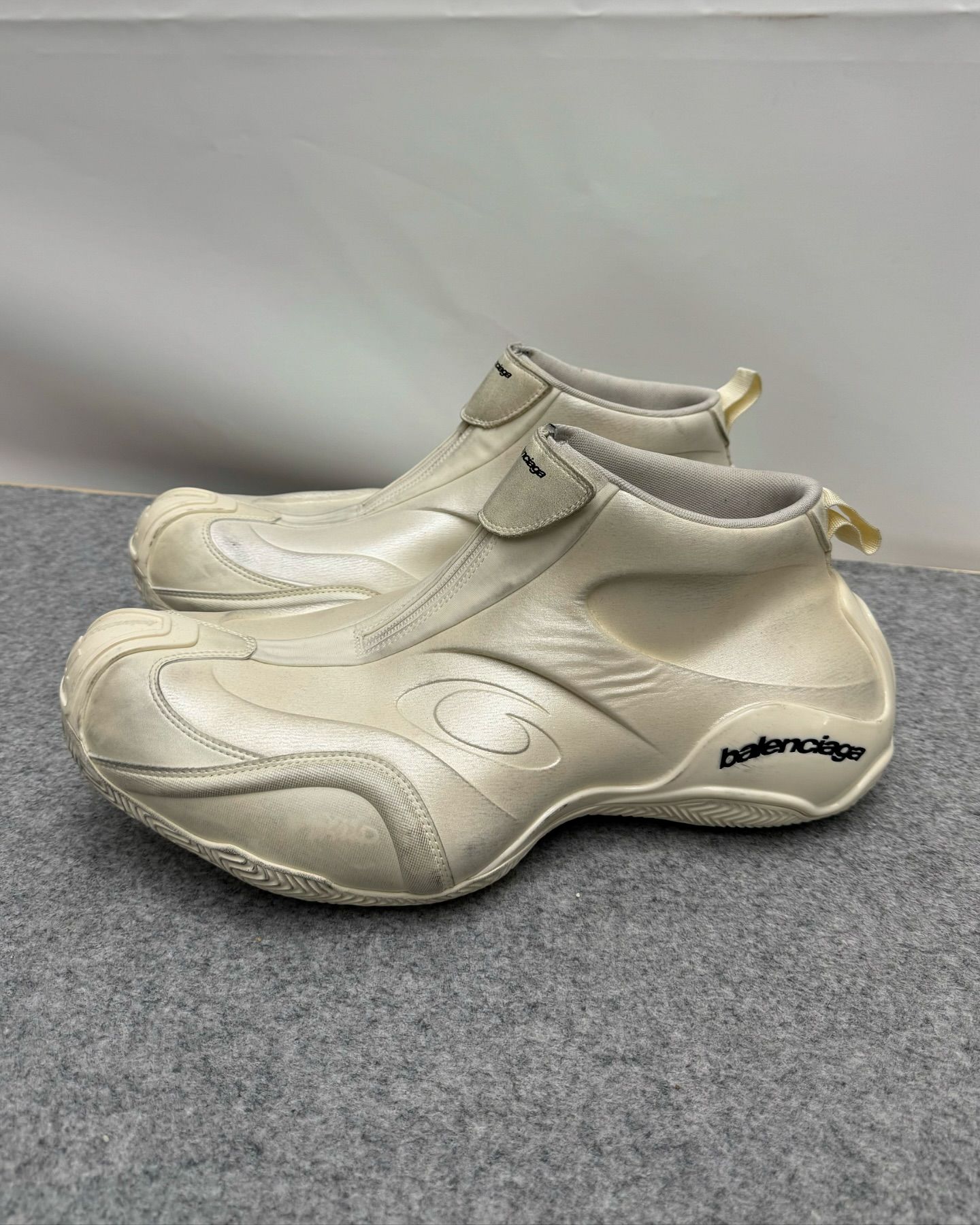 JustFreshKicks on X: 
