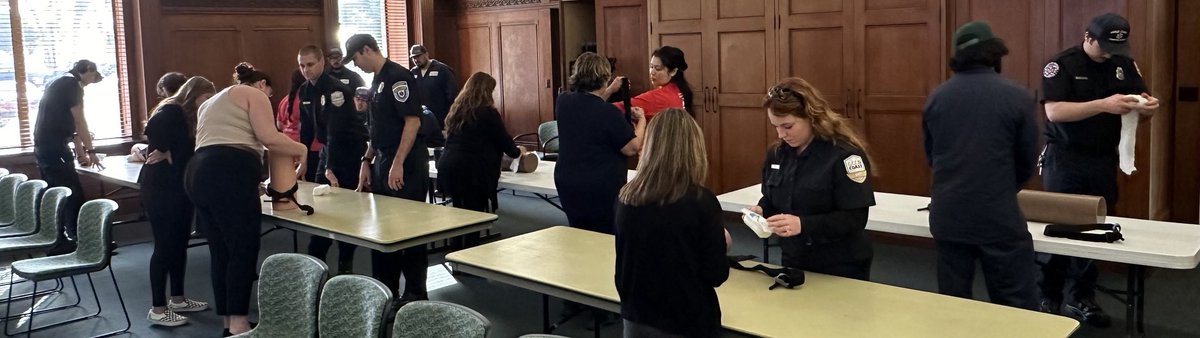 Thomas K. Duncan (@theduncmaster) on Twitter photo Refreshing to find a STB kit at city hall when we showed up for a STB training. ā¦<a href="/acsstopthebleed/">ACS Stop the Bleed</a>ā© ā¦<a href="/SoCalSurgeons/">SoCal Chapter - American College of Surgeons</a>ā© ā¦<a href="/jaydoucet/">Jay Doucet</a>ā© ā¦<a href="/JohnMaaMD/">John Maa</a>ā© ā¦<a href="/BurrussSigrid/">Sigrid Burruss</a>ā© ā¦<a href="/amyliepert/">Amy Liepert</a>ā© Refreshing to find a STB kit at city hall when we showed up for a STB training. ā¦<a href="/acsstopthebleed/">ACS Stop the Bleed</a>ā© ā¦<a href="/SoCalSurgeons/">SoCal Chapter - American College of Surgeons</a>ā© ā¦<a href="/jaydoucet/">Jay Doucet</a>ā© ā¦<a href="/JohnMaaMD/">John Maa</a>ā© ā¦<a href="/BurrussSigrid/">Sigrid Burruss</a>ā© ā¦<a href="/amyliepert/">Amy Liepert</a>ā©
