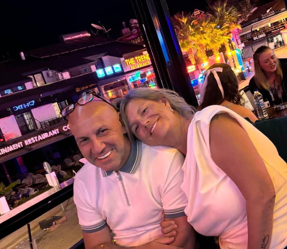 deanbartrip's tweet image. Last night “out out” of a brilliant holiday! 🤣🍹🇹🇷