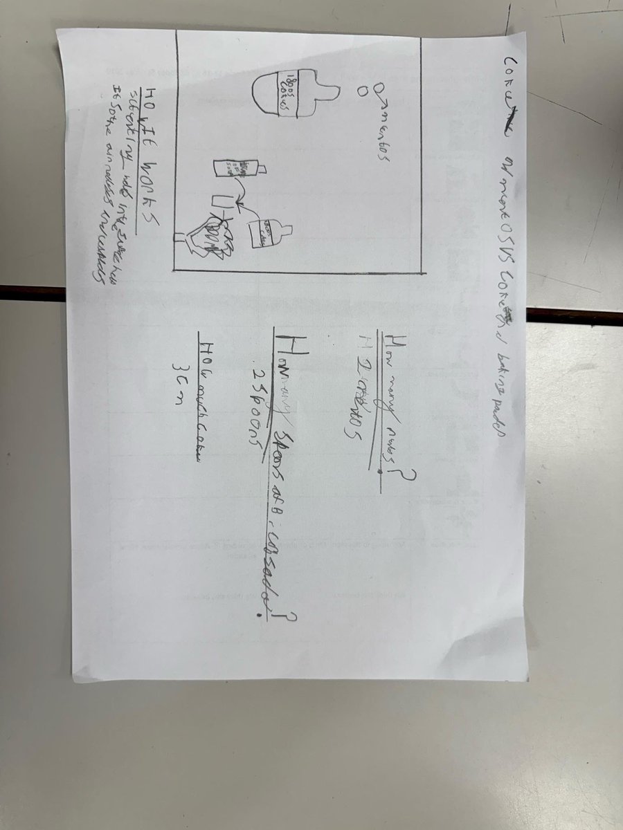 SuperScientist2's tweet image. More photos from coke and mentos experiments today at Brooke Hill Academy 💥🧨 #primaryscience #makingsciencefun