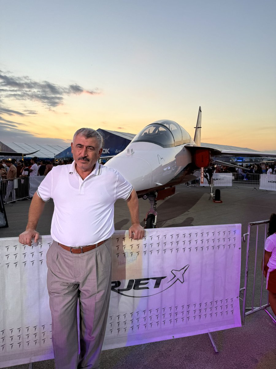 T3 Vakfı Mütevelli Heyeti Başkanı Sn. Selçuk Bayraktar’a ülkemize ve insanlığa yapmış olduğu hizmetlerden dolayı teşekkür ederiz.
<a href="/teknofest/">TEKNOFEST</a> 
<a href="/Selcuk/">Selçuk Bayraktar</a>