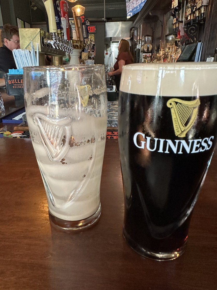 <a href="/PJRyans/">PJ Ryan's</a> #pjryanssomerville #pjryans #pints #publife #thecraic #cheers #mylocal #pub #thepub #slainte #tothepub #somervillema #Bostontravelguide #irishpub #pubfood #25 #anniversary