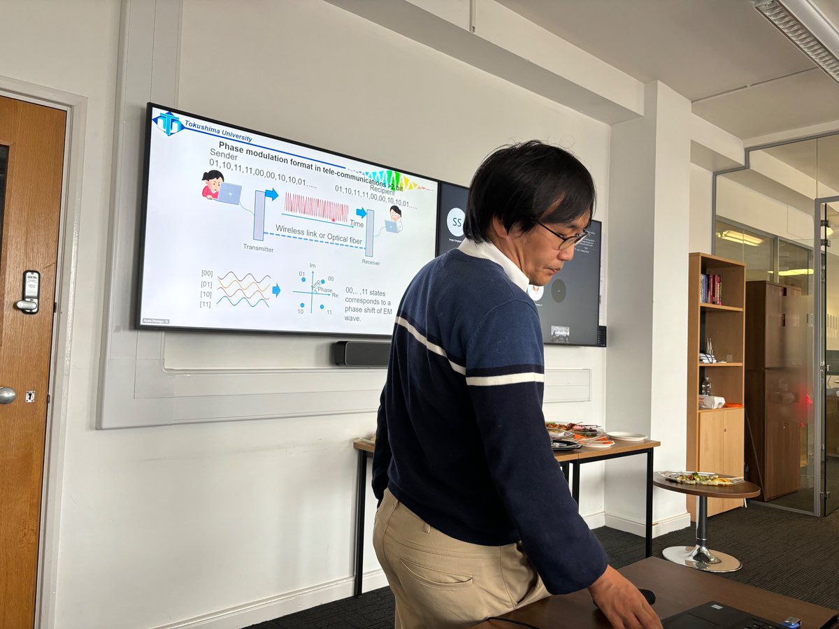 yasukata5's tweet photo. This week, we visited AIPT, Aston Univ., UK, and enjoyed a joint seminar and toured their lab. They are conducting research that aligns closely with ours, particularly in the area of optical combs. We have high hopes for future collaboration.
#AIPT #opticalcomb https://t.co/pc9ZgkjNy4