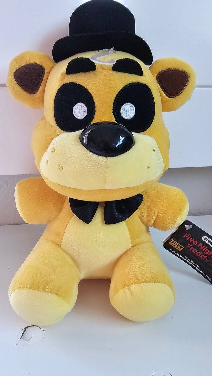 GIVING AWAY THE BRAND NEW GOLDEN FREDDY FNAF PLUSH!
1. Like this tweet
2. Follow me
3.Re-tweet it
For bonus points comment "VENGEFUL SPIRIT"
Goodluck!