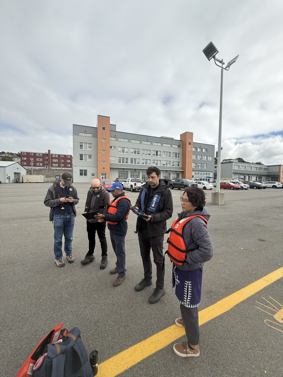 Marine Thinking tweet media