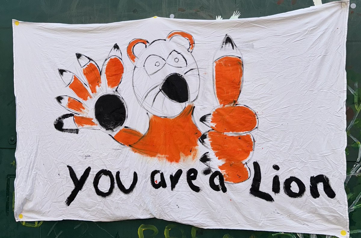 Some homemade decorations from art group 🎨🖌️🏀 only staff pictured but huge involvement from everyone 🥇🥇🥇 <a href="/HIOWH_NHSFT/">Hampshire and IOW Healthcare NHS Foundation Trust</a> <a href="/SHFT_transforms/">Southern Health Quality Improvement Programme</a> <a href="/comms_it/">Media & Communications Team @HIOWH_NHSFT</a>