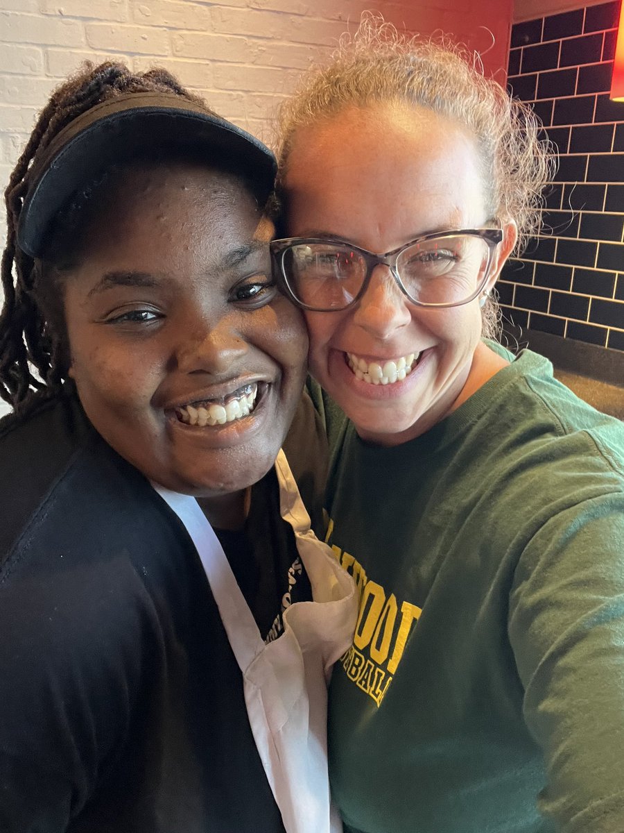 APeters0709's tweet photo. When I tell you I JUST CAUSED A SCENE finding a favorite former student making my sandwich at JJ’s today ❤️❤️❤️❤️❤️ https://t.co/6hfxjj0K0o