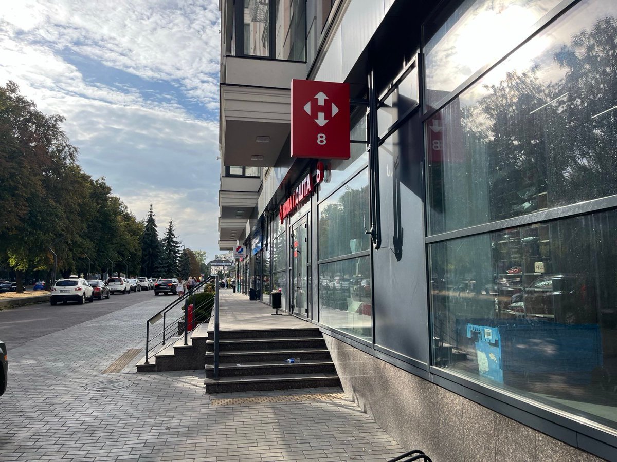 Sometimes we deliver in person, but sometimes we use <a href="/NP_official_ua/">Нова пошта</a> 👍 
Massive shipment of tactical medicine sent thanks to <a href="/uafrontline/">Ukraine Front Line</a> and <a href="/Doshka_F/">Doshka Foundation 🇫🇷🇺🇦</a> 🥰 

buff.ly/4dvSBkA