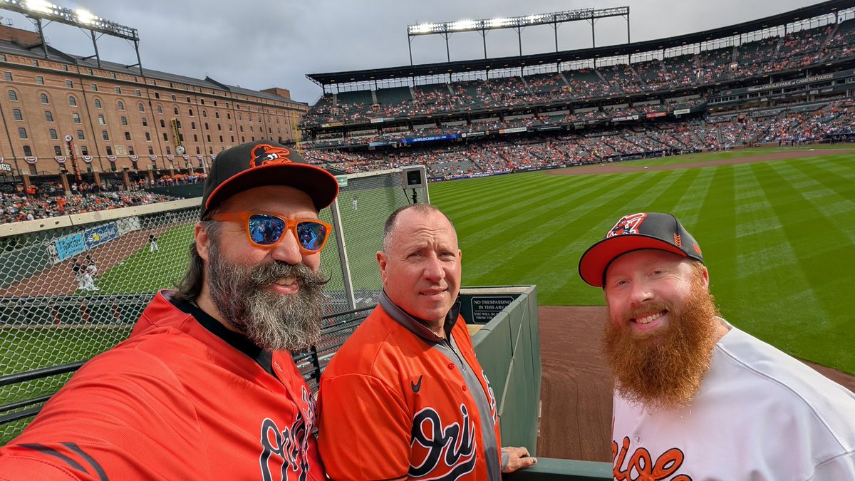 jkouns's tweet photo. Let's go @Orioles #MrSplash https://t.co/wAv3UNojY5
