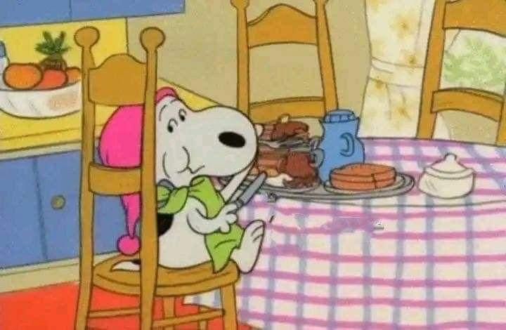 Guarromantico_'s tweet photo. Yo en mi cumpleaños comiendo mi comida favorita porque ese fue mi regalo. https://t.co/3clXdGp6N8
