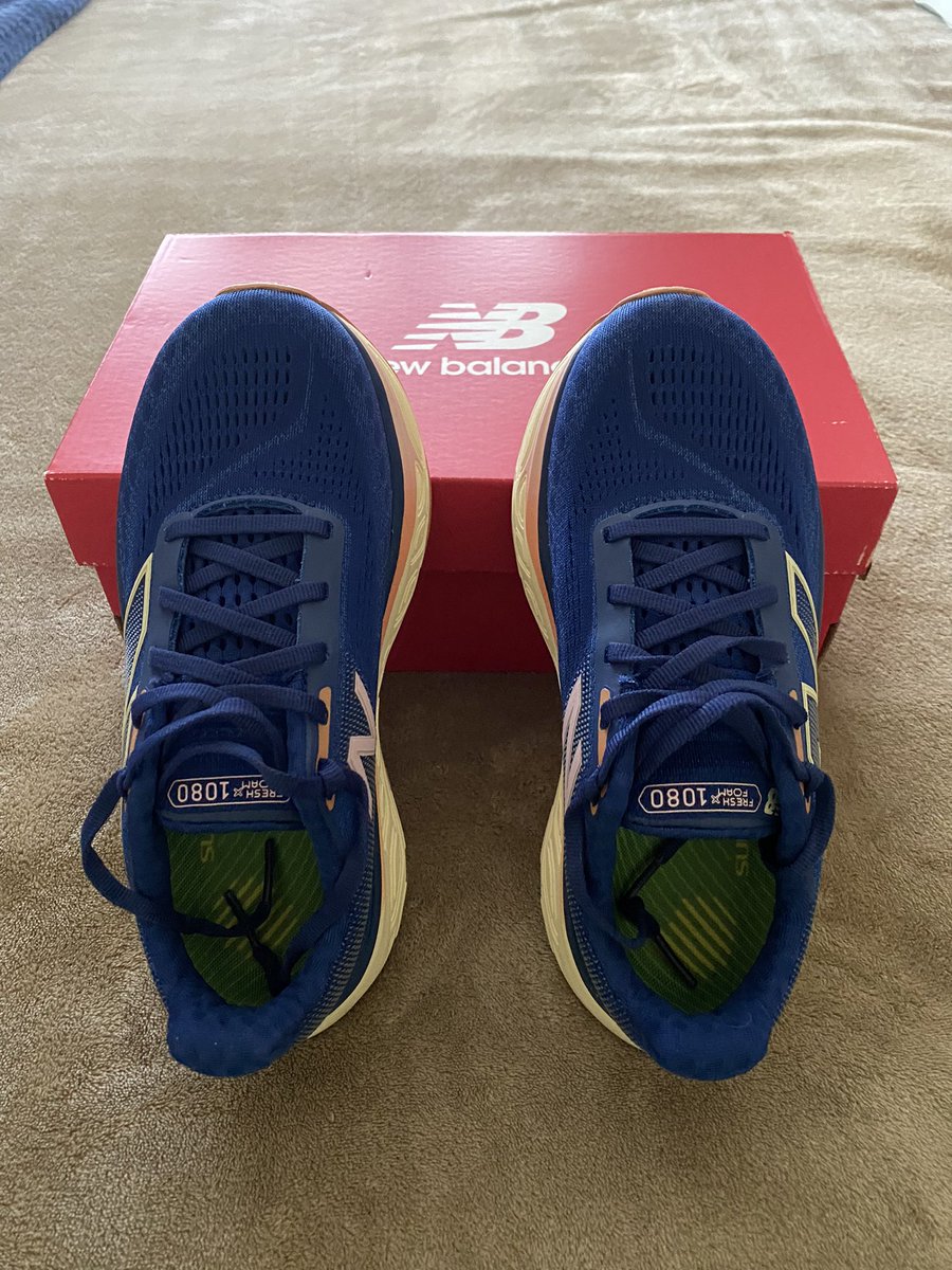 Love my new running shoes!  Thank you Vacaville Fleet Feet🏃🏻‍♀️