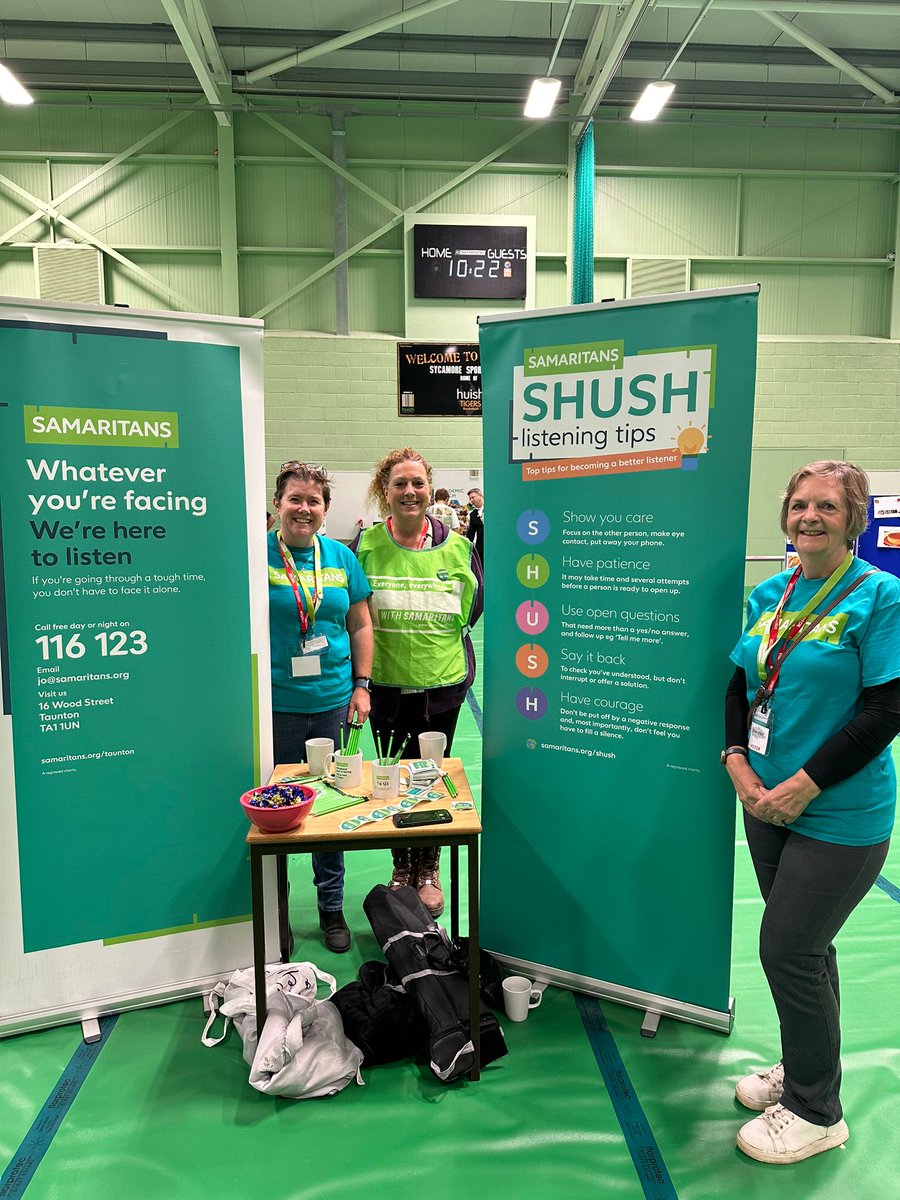 SamaritansTau's tweet photo. It's been a busy month supporting local colleges, Walk For A Life, Join In Somerset and Taunton Pride.  Thanks to our wonderful volunteers, and to the local people for their warm support. #welisten #hereforyou @samaritans https://t.co/3SrbdlRZKf