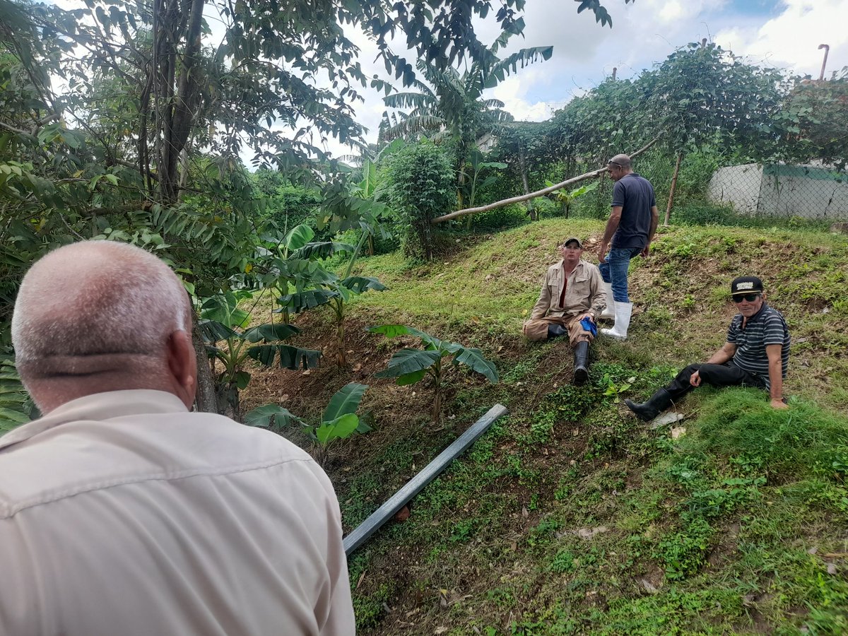Se trabaja en la instalación de la Bomba del río para abastecer el agua en el Consejo Popular de #Chambas #LatirAvileño #juntospodemos