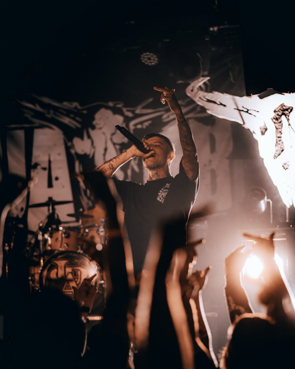 𝙏𝙍𝙊𝙔 tweet media