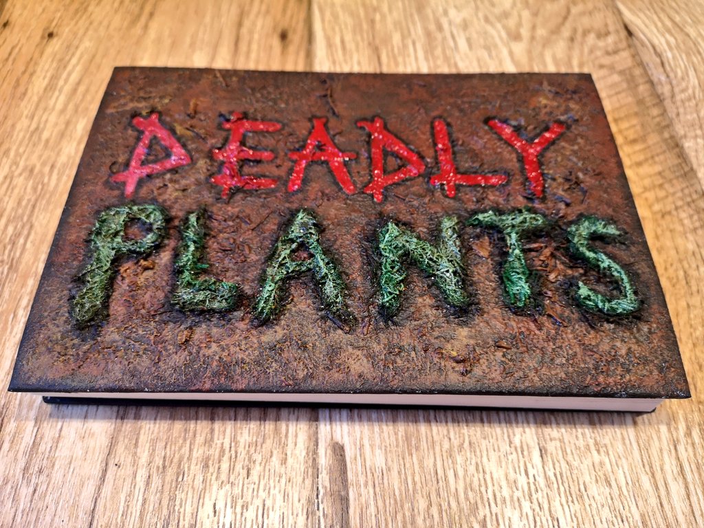 LauraDentArt's tweet photo. New #sketchbookcircle starts here. My theme is deadly plants. Combined #mixedmedia #collage #photoetching #printmaking &amp; #painting to start the consertina book @SeawhiteLtd
#art #artist #arteveryday #artmatters #nature #artforhealth #plants #deadlyplants https://t.co/N8z0ONyrRp