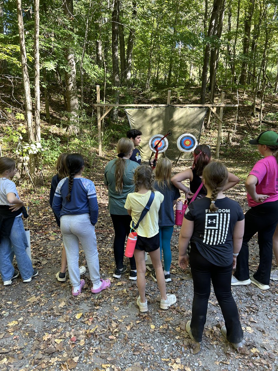 IS_MissGerken's tweet photo. #TeamYellow came out strong for their last session on the archery range today 🏹 🏹 #OES #outdooreducation #missgerkentakesoncamp https://t.co/G1695UVDEB