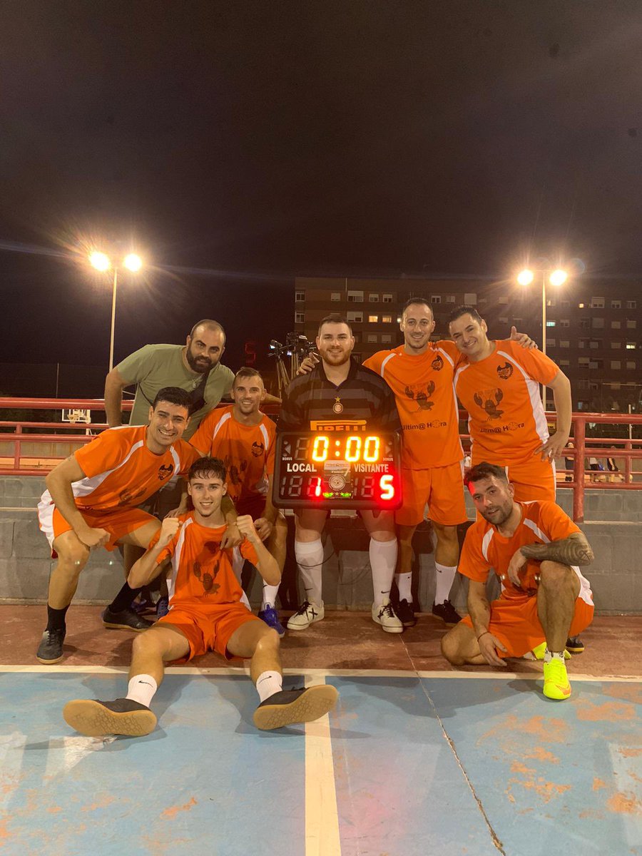 🎉 ¡OTRA MÁS!

🔝 El equipo favorito de tu equipo favorito sigue sumando de tres

7 de 7; 21 de 21

¡Choca esos 🖐🏻!