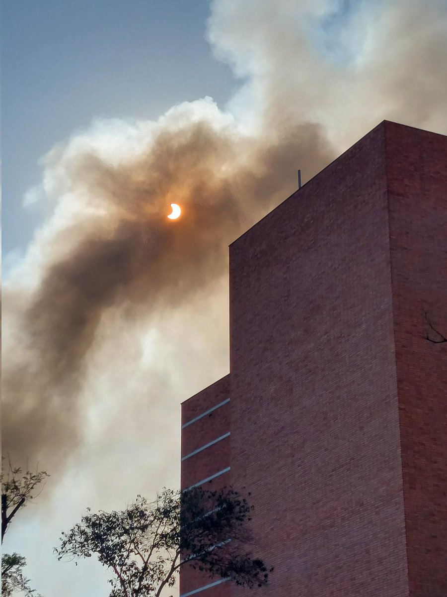 #Eclipse2024 + incendio Av. España