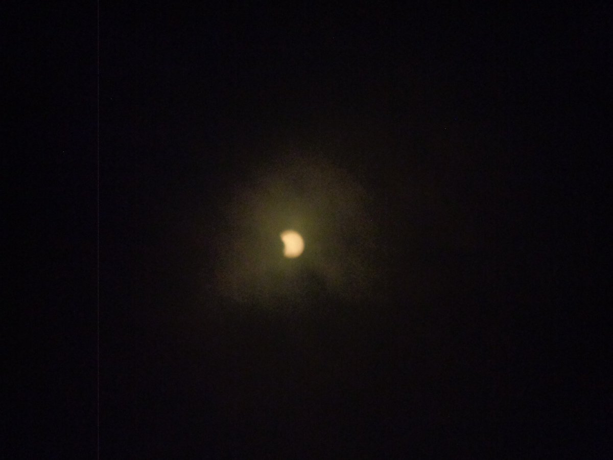 Kuyenrosaw's tweet image. #laiantü #Eclipse2024 🌞🌞🔆 #EclipseSolarAnular #Antofagasta #nortedechile @davidurra7 @cristobalreus @Sepulinares @TurkiAntof @Marco___Scevola @DiscoverChile2 @ALMAObs_esp @InformaCosmos