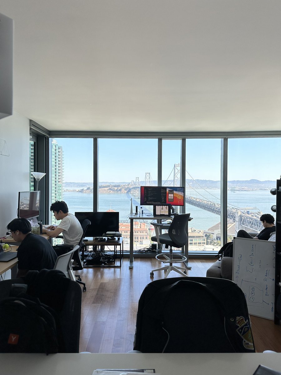 Calvin Chen tweet media