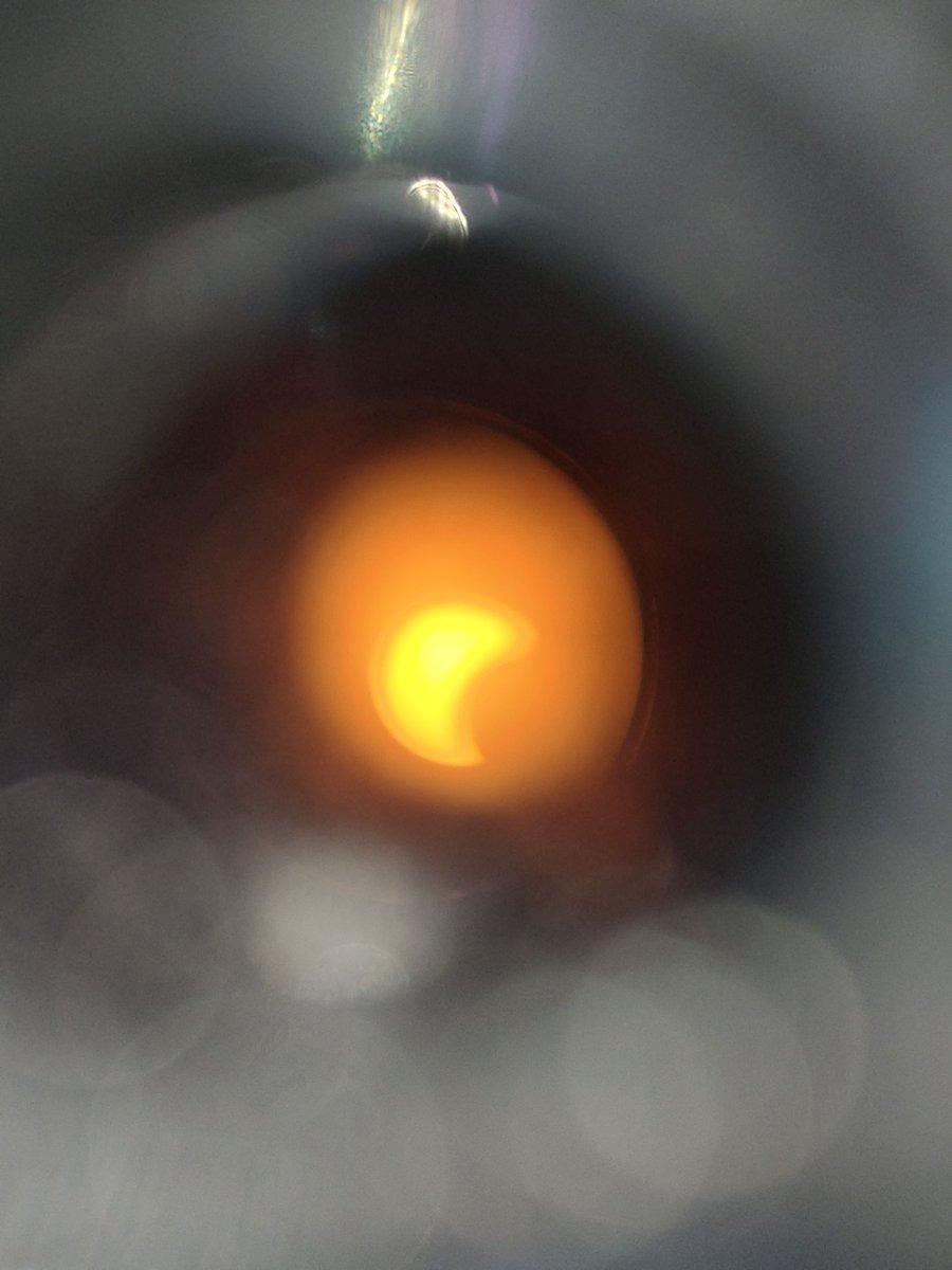 Adri_CARP_Buddy's tweet image. Algunas capturas del #EclipseSolar, parcial desde Bs As pero bueno, algo es algo 😅
#Eclipse2024