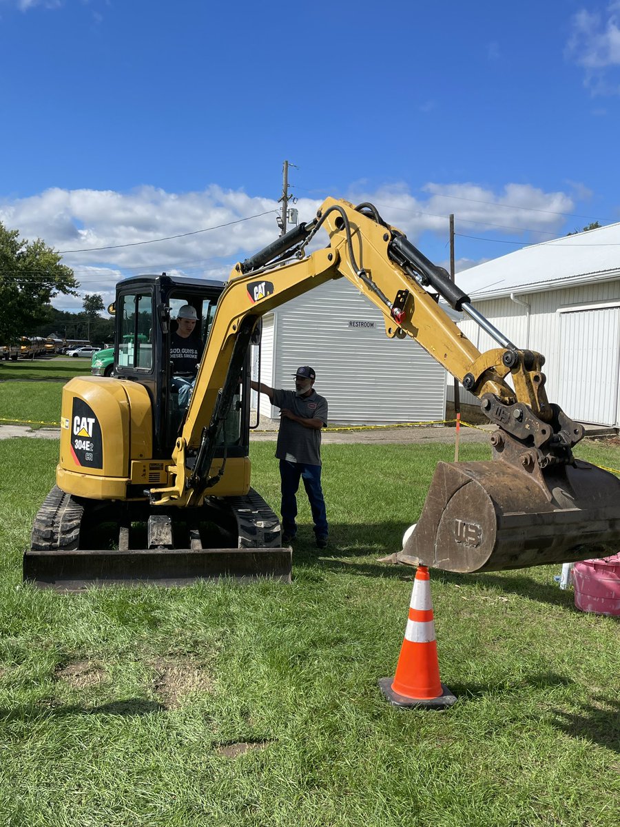 It was so cool to see students not only talk to area businesses but DO a skill related to their job field! Thank you <a href="/mvesc/">Muskingum Valley ESC</a> for such a great opportunity!!