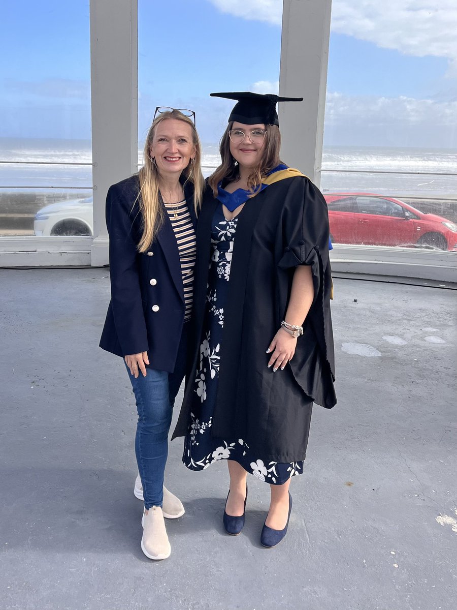 SHScarborough's tweet photo. Congratulations to our students who graduated today! some of them are in the photos here. Huge well done to you all! We are proud to have been part of your journey in giving you your home whilst studying and living in Scarborough! Great to see you all today! @CUScarborough https://t.co/sjd56ajJu2