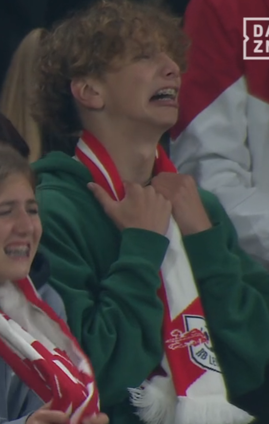 MitrxxFCK's tweet photo. hahahahahahahaha #RBLJUV https://t.co/2GMB4haZRe