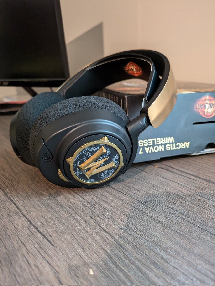 The way I actually gasped when I pulled this out of the box