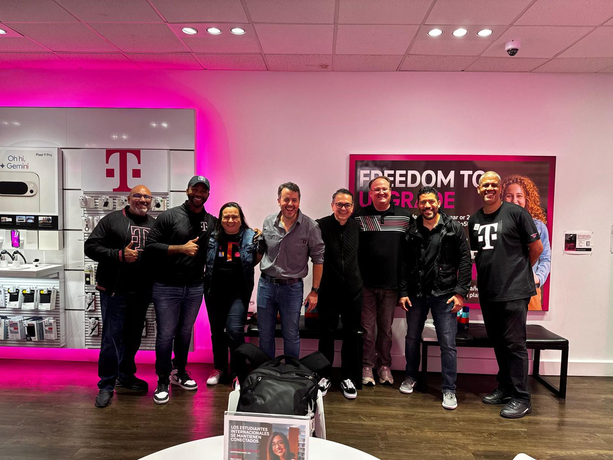 Amazing time visiting with <a href="/MairaKen/">Ken Maira</a> and his fantastic Queens and The Bronx teams! Looking forward to how we continue serving the Hispanic Community.  ¡Gracias!