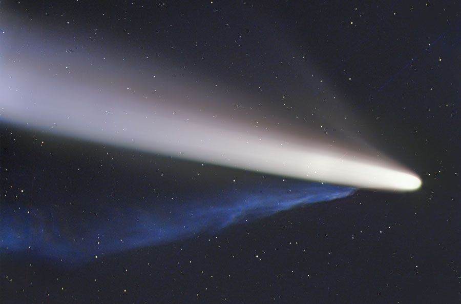 SkyandTelescope's tweet photo. #Comet Tsuchinshan-ATLAS has delighted observers across the world for the past two weeks, but its morning run was only a warm-up — wait till you see what’s coming. 
https://t.co/BLcGvIbjJw https://t.co/21qfxgaFfD