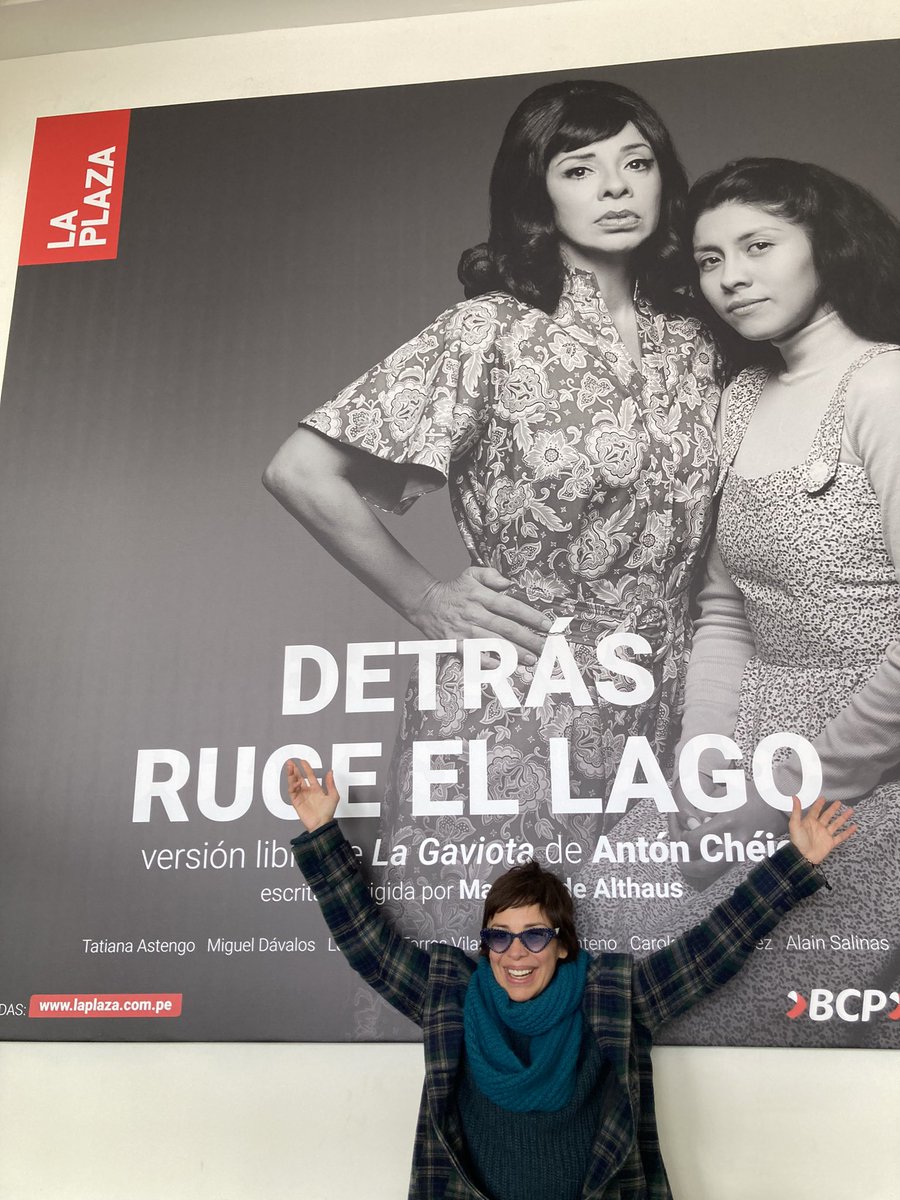 Después de 10 años volver a un escenario con esta obra es la gloria! 
Ya estrenamos! 
Los espero en el teatro 🎭 
Detrás ruge el lago, versión de La Gaviota de Chejov por <a href="/mdealthaus/">Mariana de Althaus</a> 
<a href="/teatrolaplaza/">Teatro La Plaza</a>