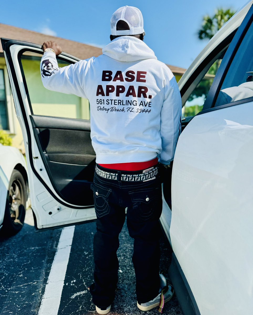 shawtgangsta1Z's tweet photo. I’M TOO BLESSED TO BE STRESSED #1OF1 #1OF2 #BASEMUSICRECORDS #BASEAPPAREL #BASEACADEMY #FREE95 #STERLINGVILLE 🚀🧨💣💤🇭🇹🦅 https://t.co/u5qfEOK8AR