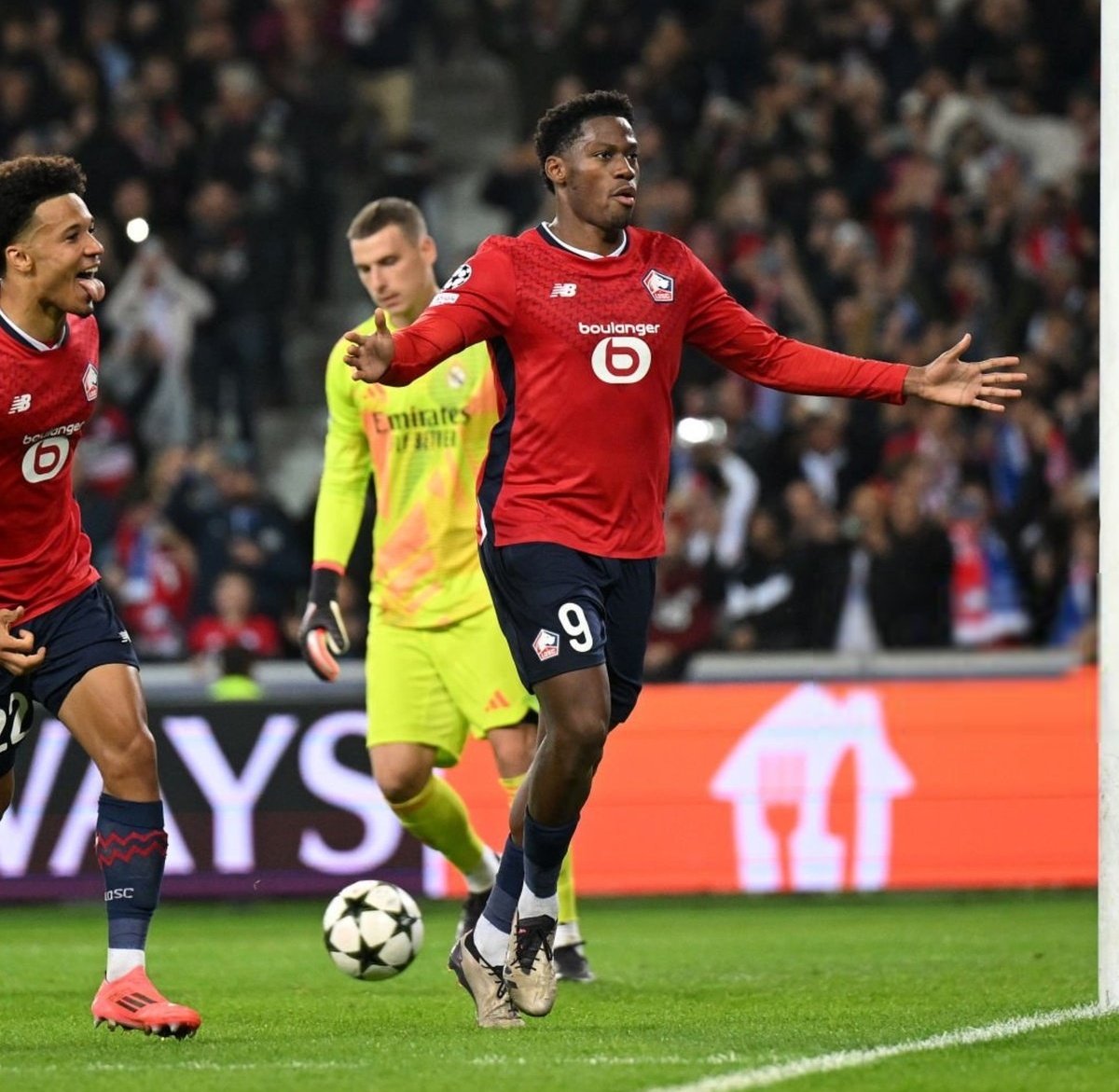 lilletr_'s tweet photo. sa baguette magique🪄 #UCL #RealMadrid #LilleRealMadrid https://t.co/QYG4jR9dbP
