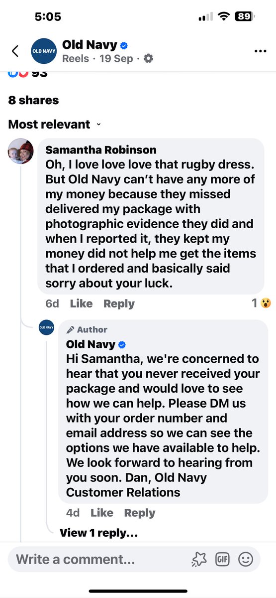 NotoriousS_A_M's tweet photo. @OldNavy is wild I tell ya 
my order was misdelivered
Customer service tells me sorry about my luck 
I comment on fb that I like an item, but I won’t order  because of that
They tell me to send a DM so they can help 
I sent a DM and they tell me sorry about my luck again https://t.co/tTBah0pTnP