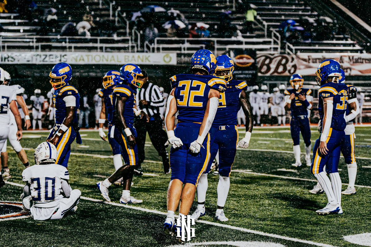 NolanPritchett9's tweet photo. Week 6 was a wet one. 
9 tackles & 1 forced fumble
📸 @_n0ahsmith_  & Laney Photography