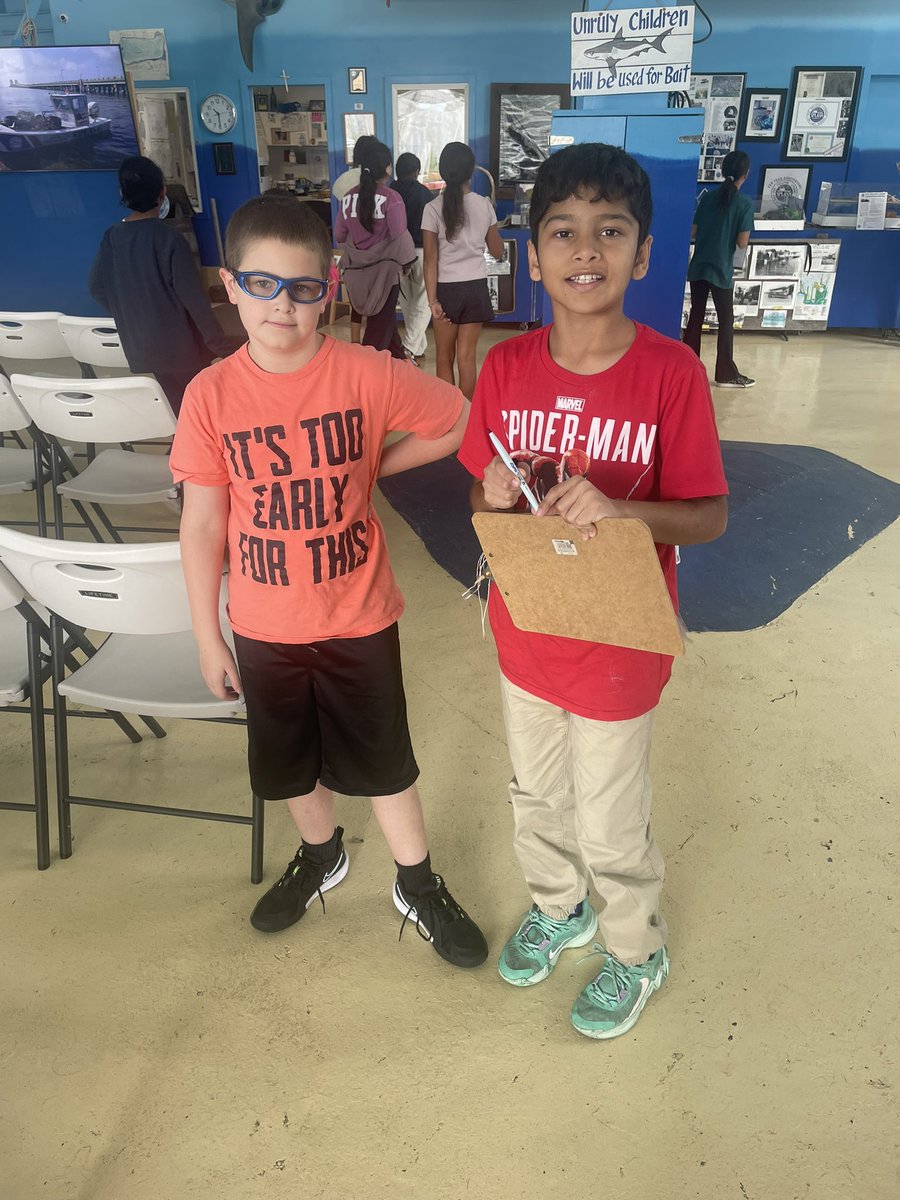 MDzSabatini's tweet photo. We had the BEST time at Operation Splash today! We got to take a boat ride to the beach where we cleaned up trash. These 5th graders did an incredible job!! Thank you for having us! @MrsSiebenChris @CBS_Bethpage #WeAreBethpage https://t.co/YlzCDfOEeR