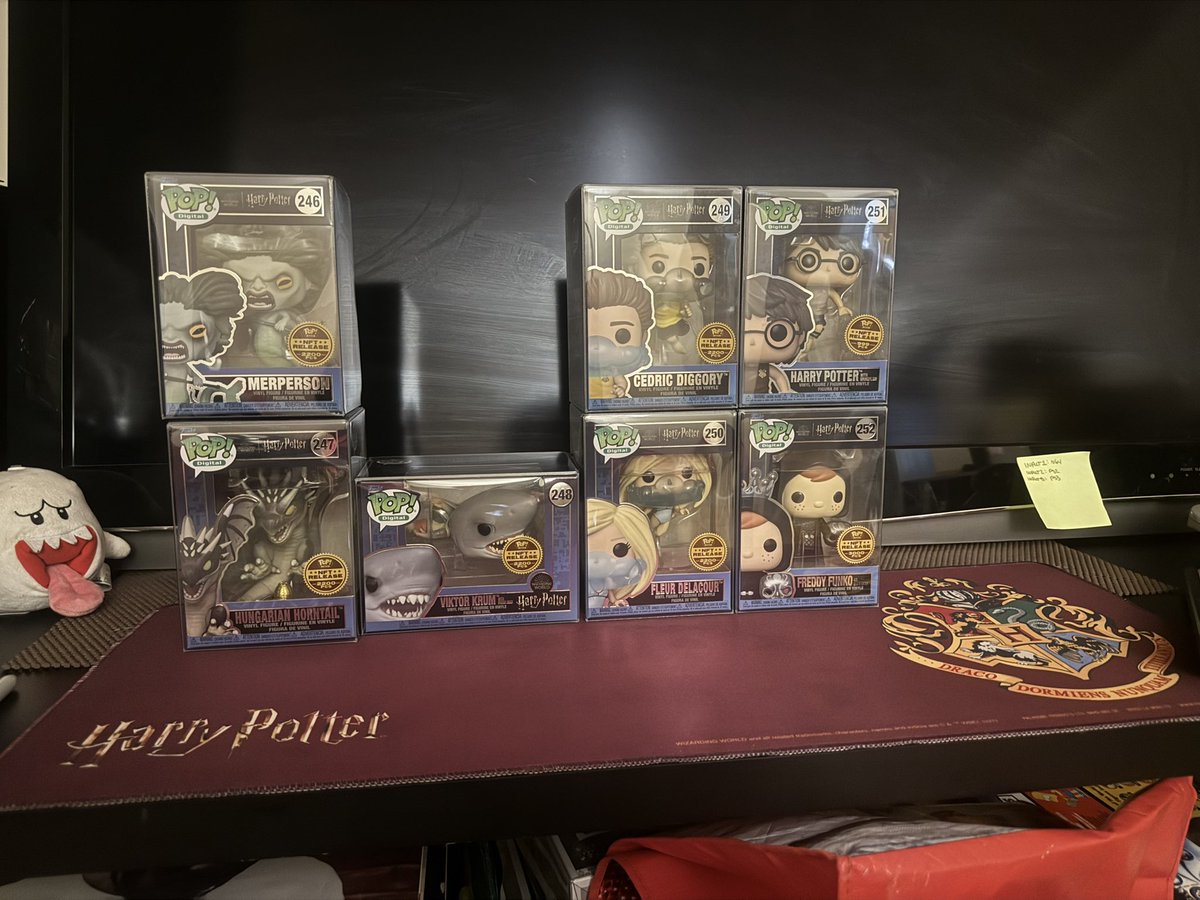 Willing to part w/ the entire set minus Freddy Funko for $900.  I really need the money to secure a one in a lifetime personal grail. <a href="/ChicagoFunko/">Chicago Waffles</a> <a href="/DisTrackers/">DisTrackers</a> <a href="/AntiFunko/">UltraDan</a> <a href="/LVFunkoholics/">Las Vegas Funkoholics</a> <a href="/tdragons345/">Jaime Torres (Colts 8-3)</a> 

PPG for Harry by himself is at $910 right now.