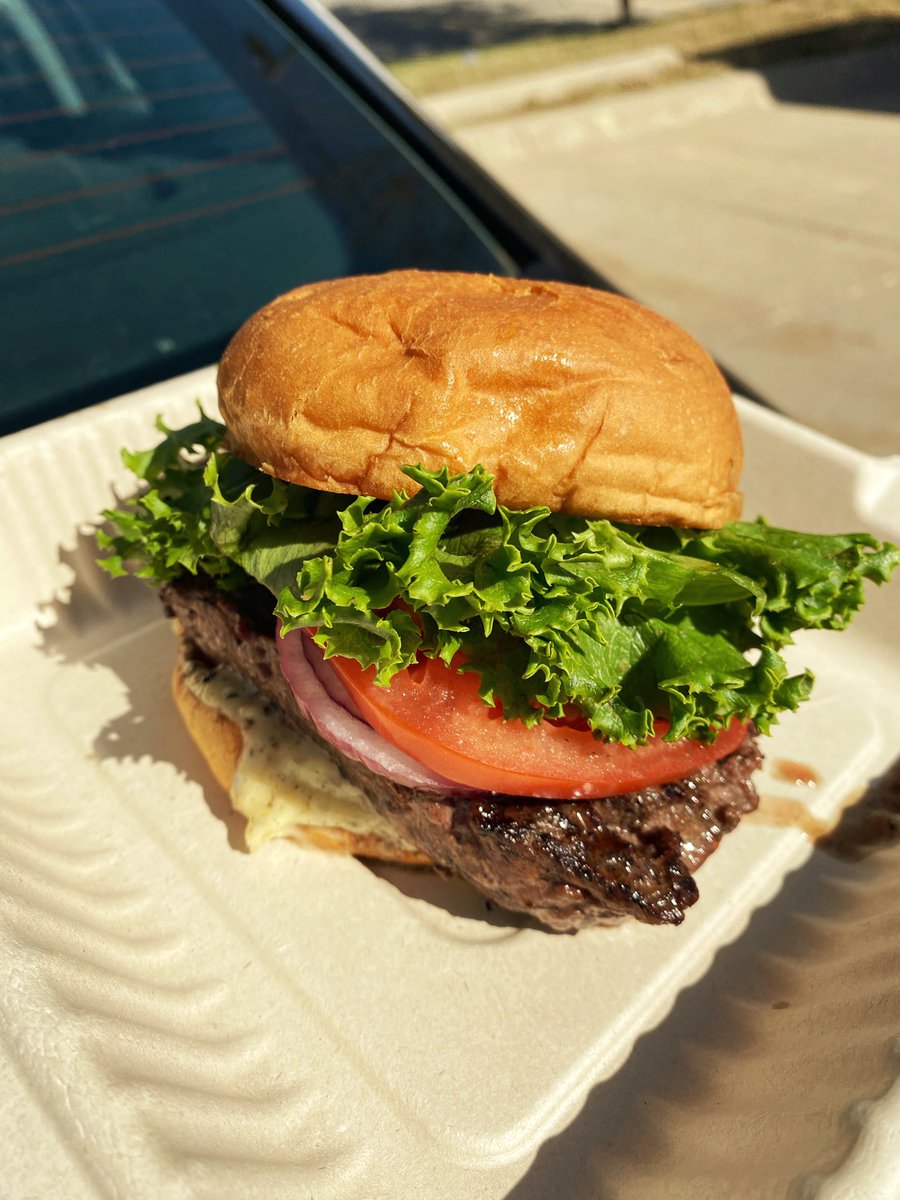 Dan Hoppen tweet media