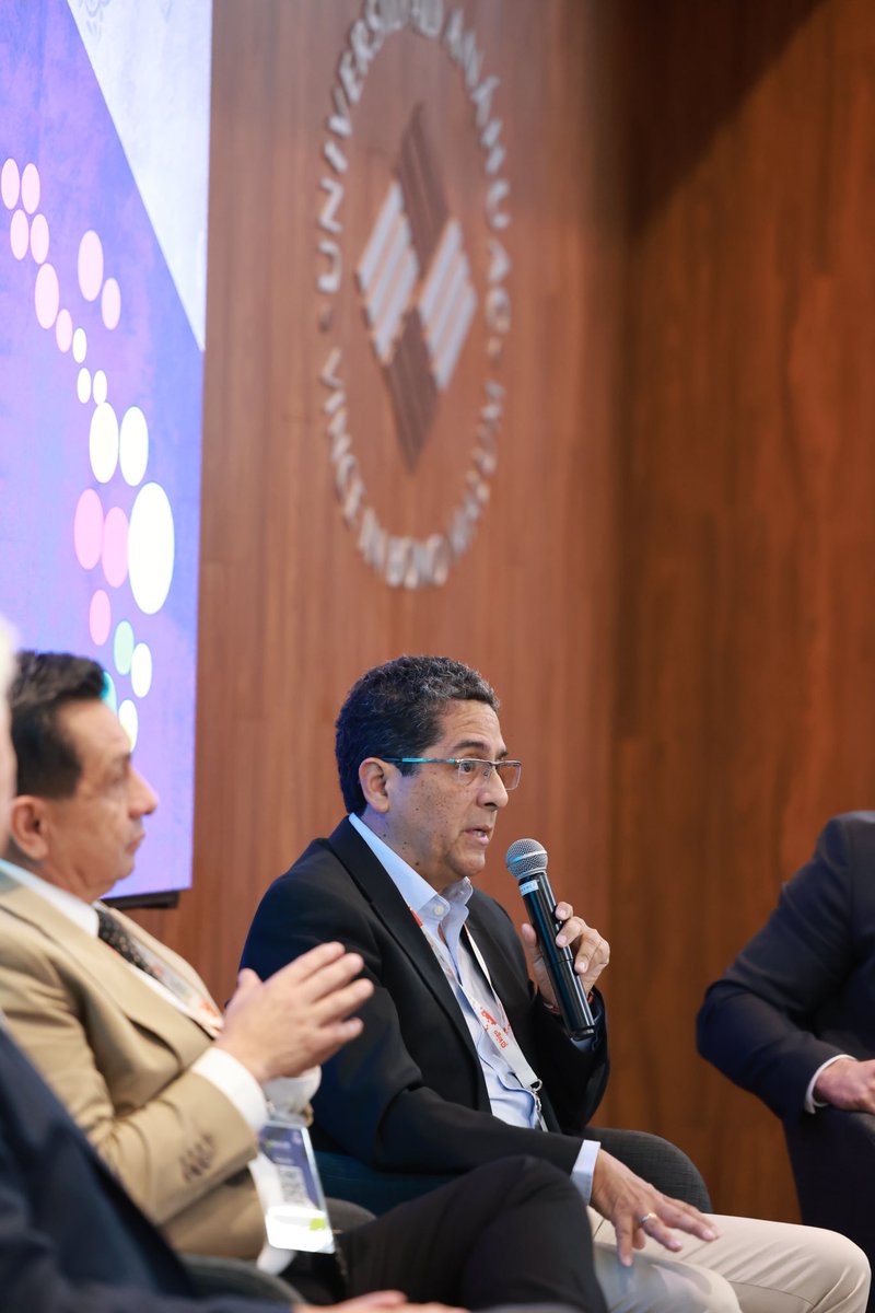 Universidad Anáhuac Puebla tweet media