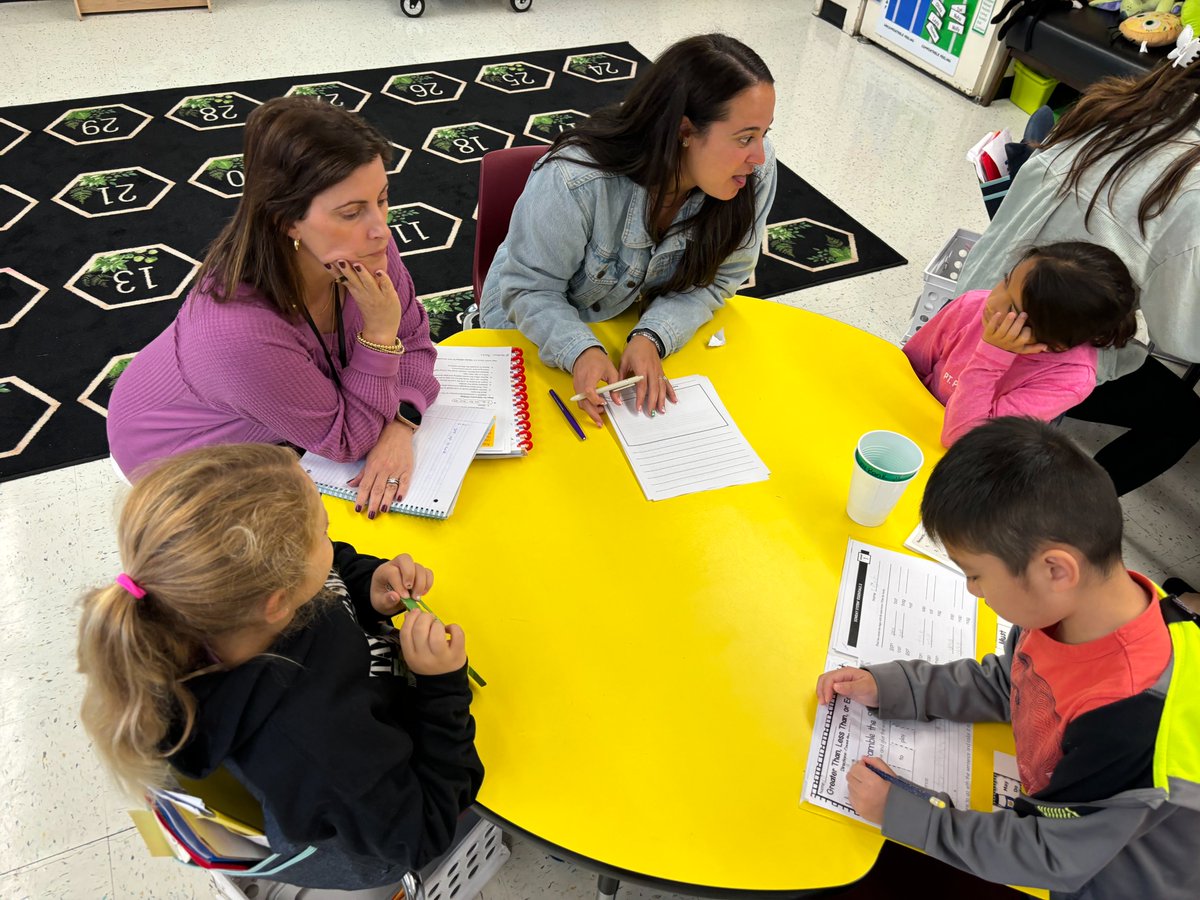 Alexander Hamilton Elementary School tweet media