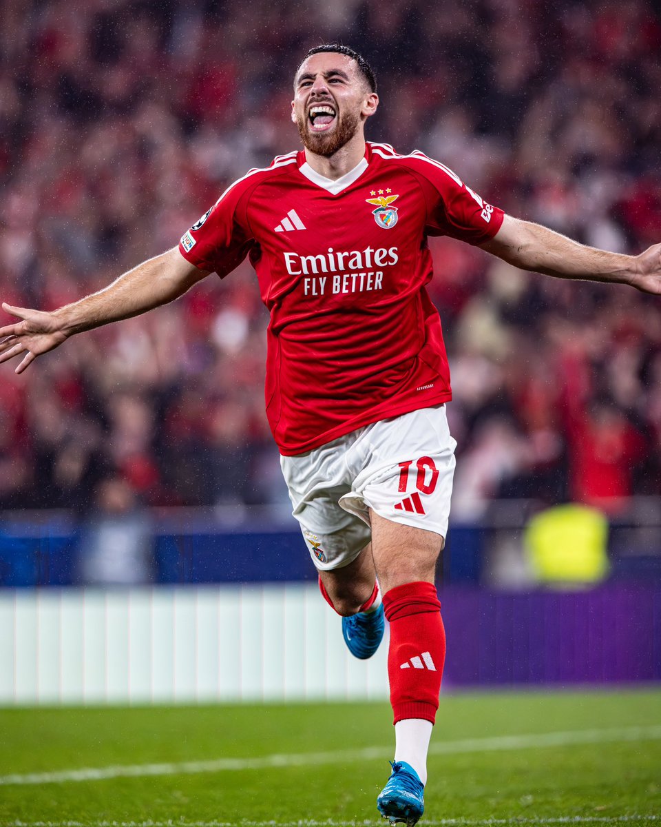4️⃣ goals, 3️⃣ points, incredible atmosphere. Nights like these are 𝓼𝓹𝓮𝓬𝓲𝓪𝓵 ♥️🦅

#SLBATM #UCL