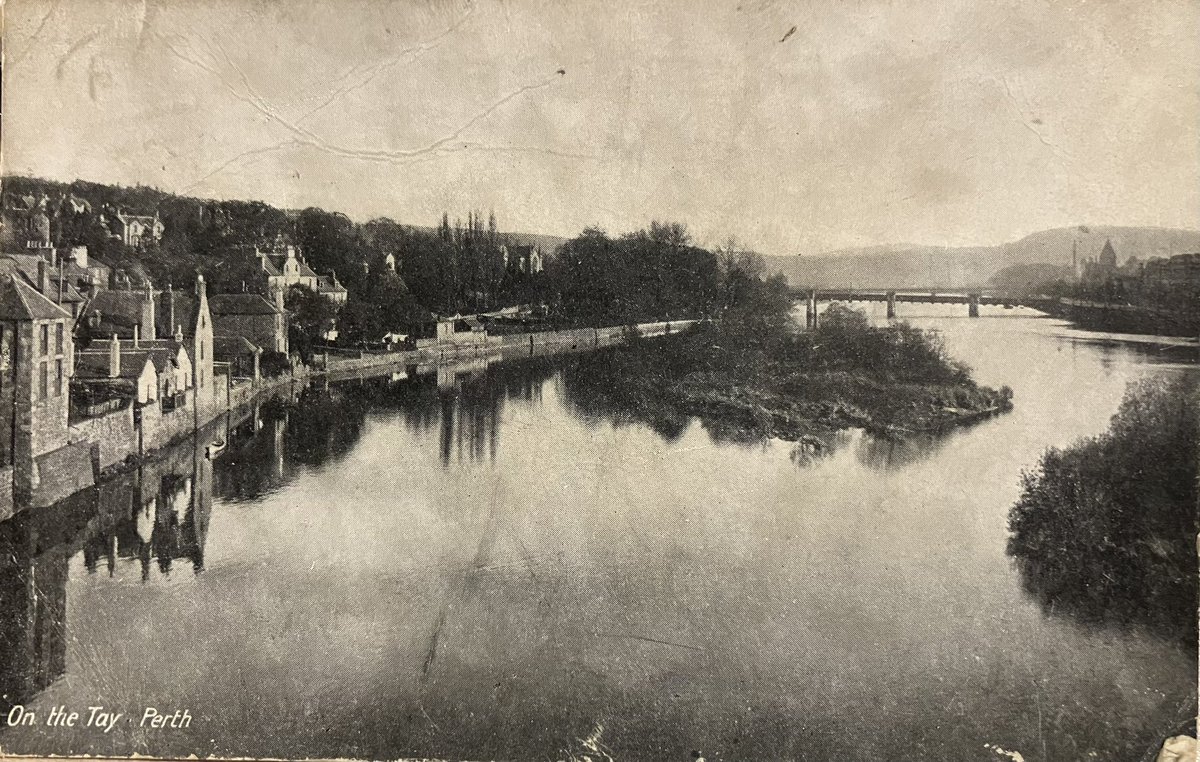 Some Scottish scenes for #WorldPostcardDay. Largs (Valentine’s 1947), St Andrews (Valentine’s 1955), Largs (Valentine’s 1937) &amp; Perth (Davidson 1947). #postcards
