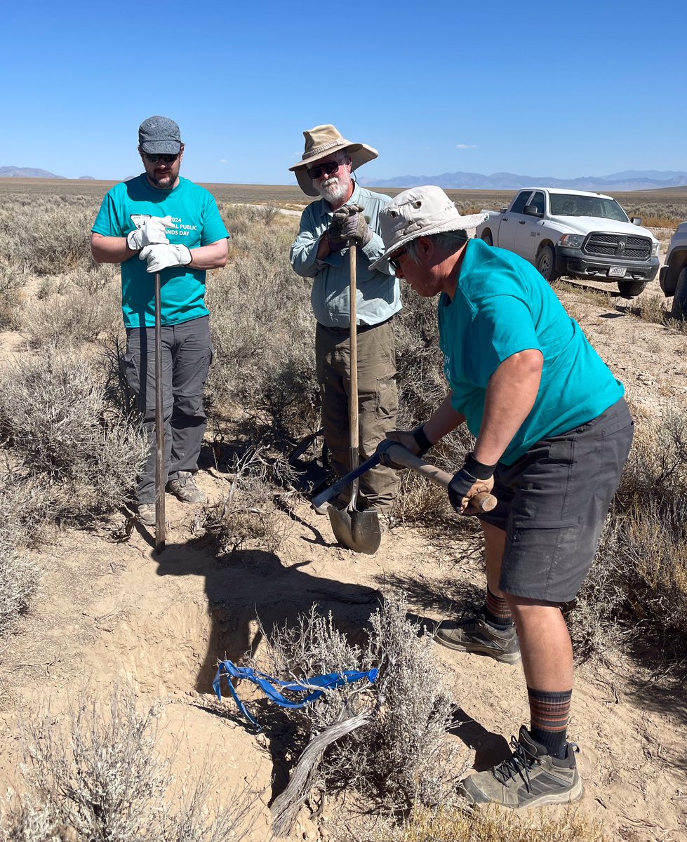 BLM's National Public Lands Day at the Basin and Range National Monument!

#camping #basinandrangenationalmonument #friendsofbasinandrangenationalmonument #nationalmonument #publicland #BLM #sagebrushsea #nevada #nationalpubliclandsday #lincolncountynevada